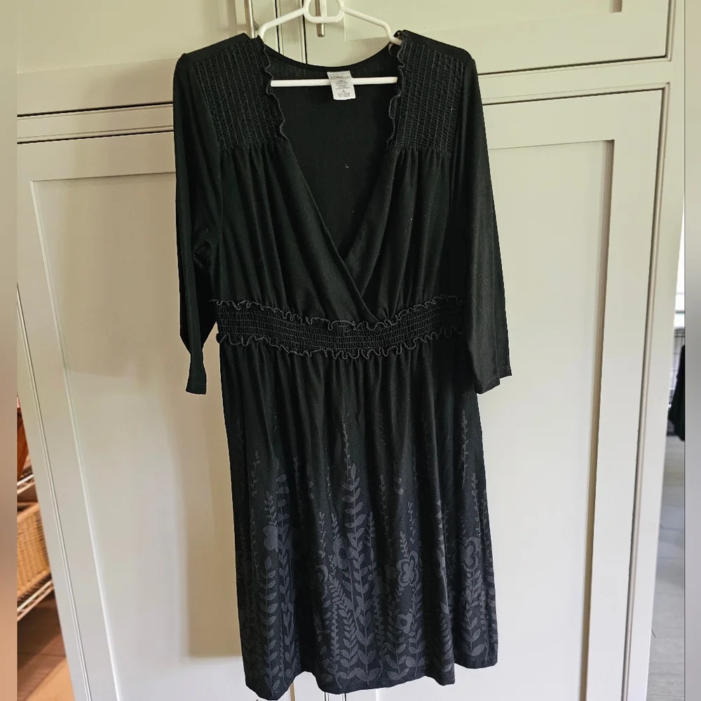Dress - Picture 1 of 5
